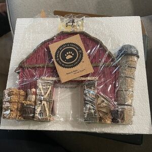 OL’ Mac‎ Donald’s Barn Boyd’s Bears